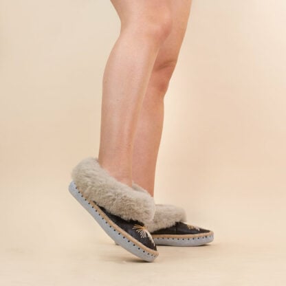 Moonrise ladies sheepskin slippers Mirri